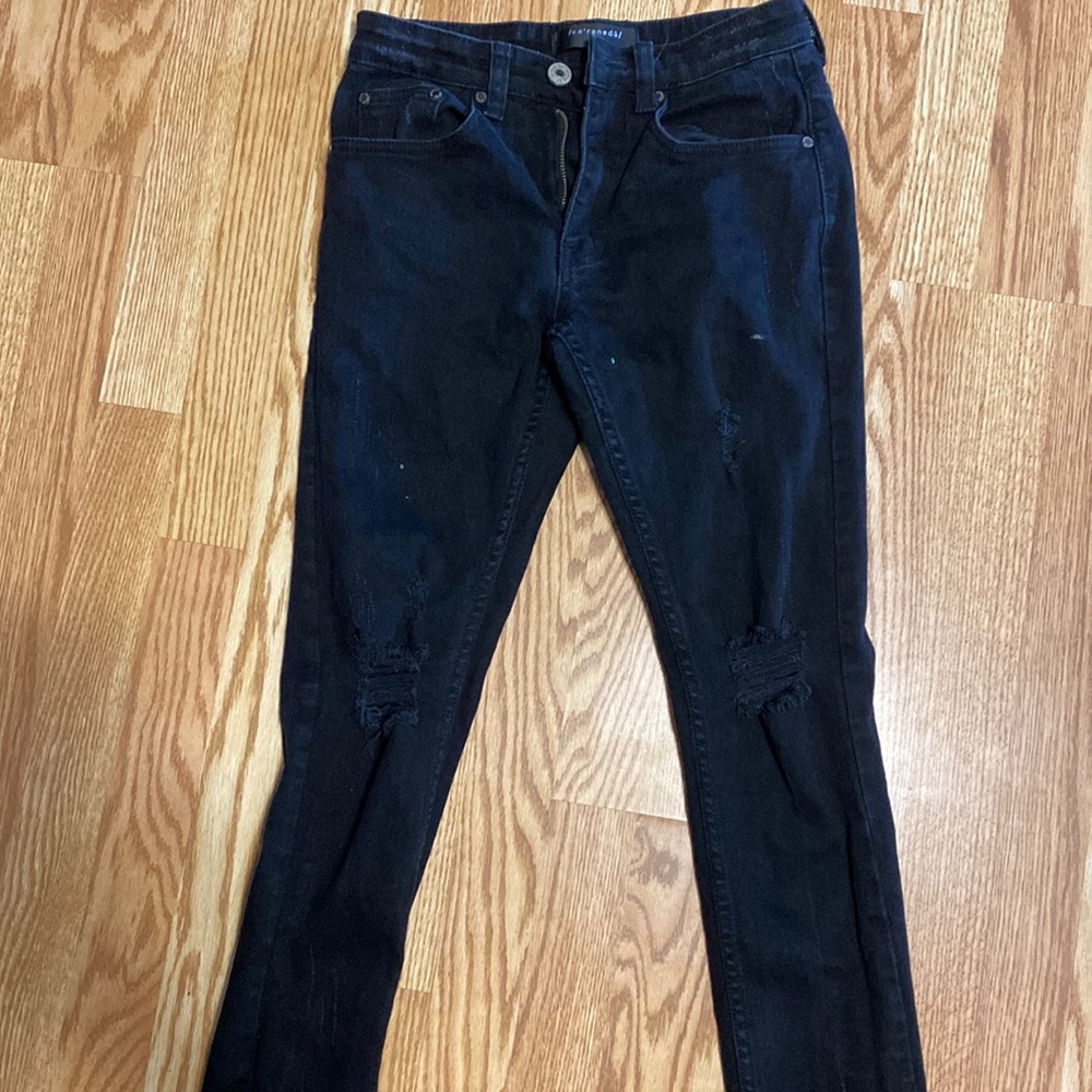 Ripped skinny black jeans